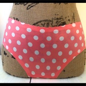 NWT - VTG Victoria’s Secret Panty - M
